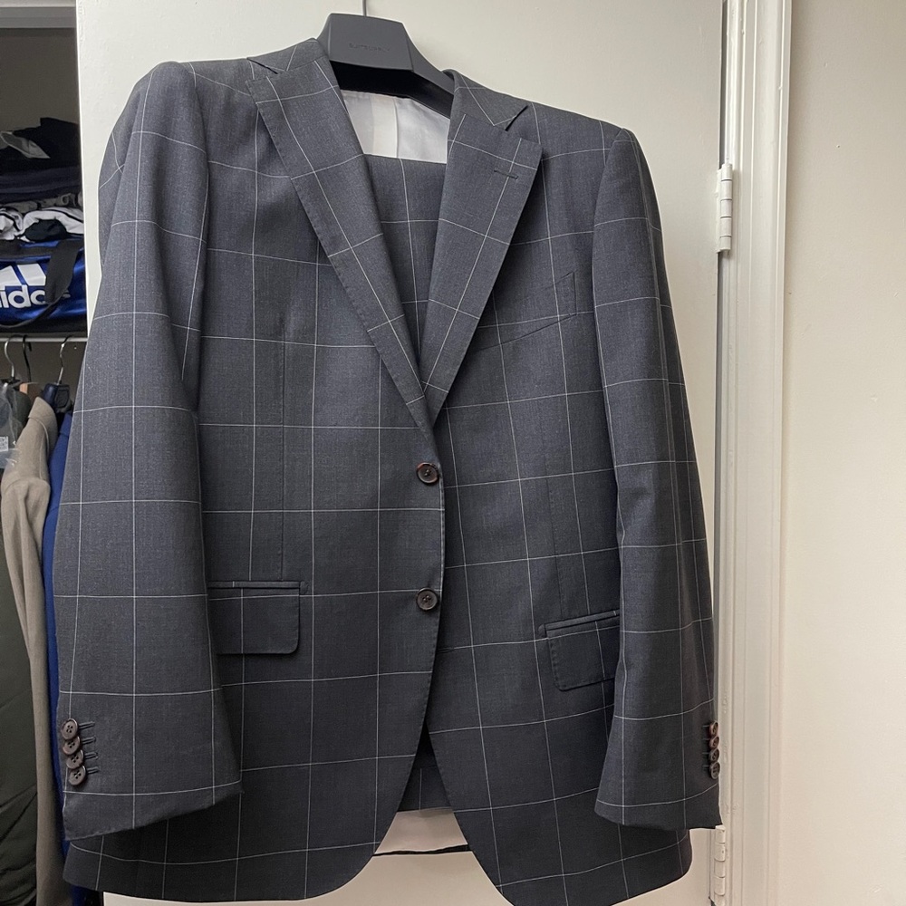 Men’s suit supply suit